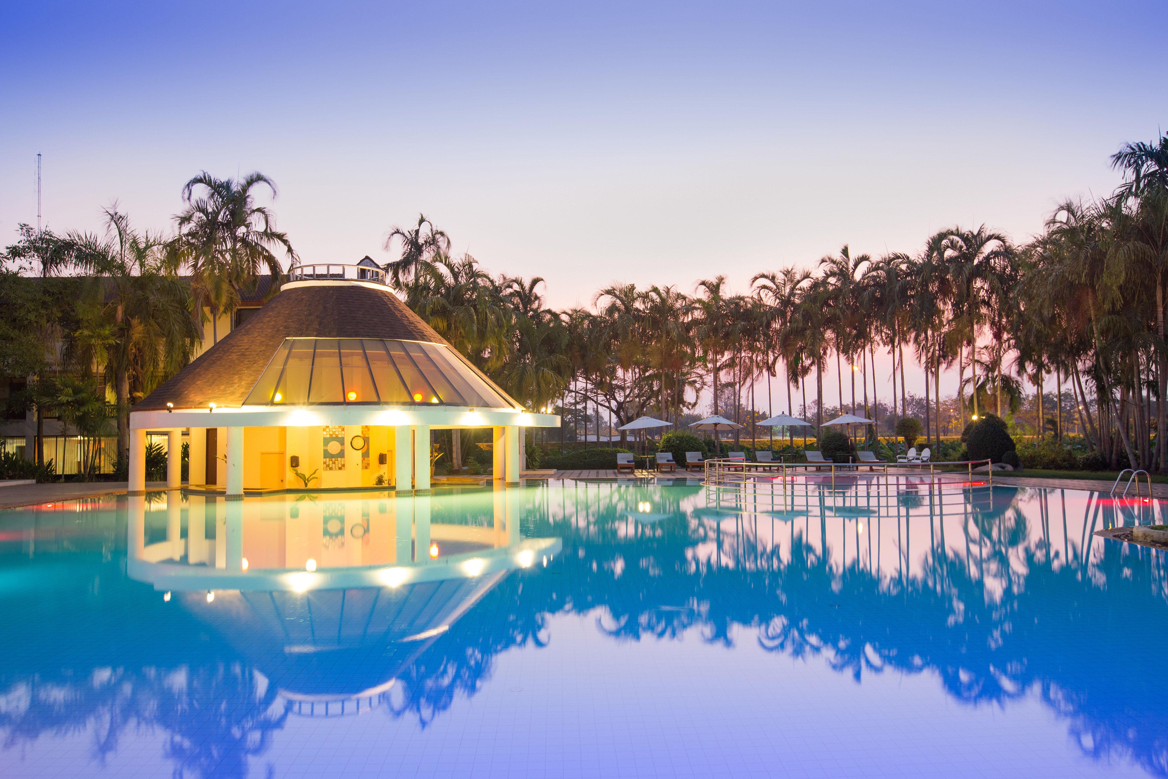 The Imperial Hotel & Convention Centre Phitsanulok Zewnętrze zdjęcie